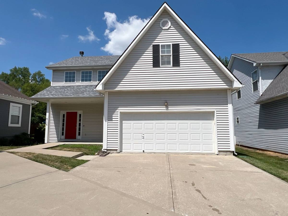 House for rent at 717 E 124th St, Kansas City, MO 64146