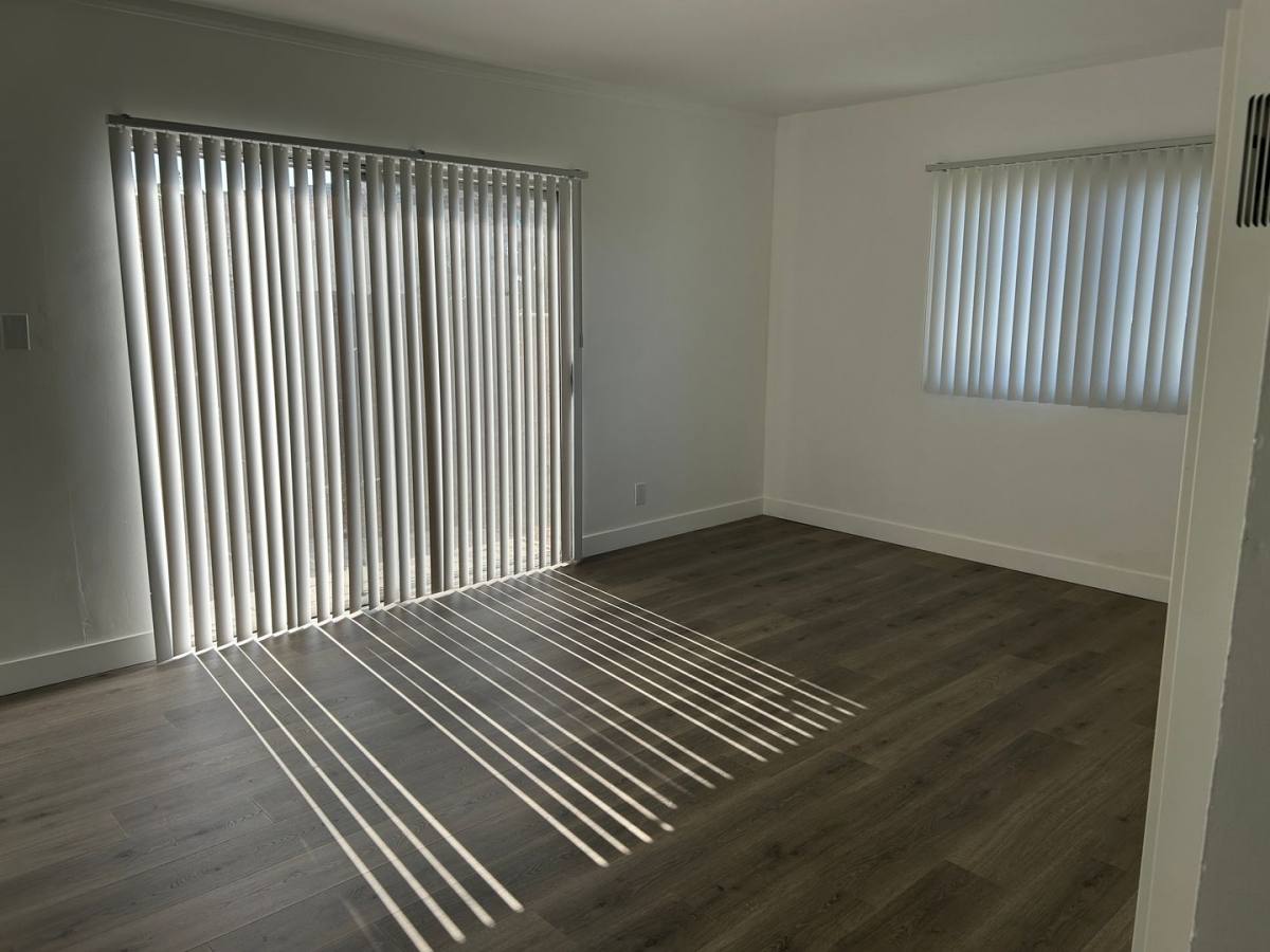 Apartment for rent at 3456 Redondo Beach Blvd, Torrance, CA 90504