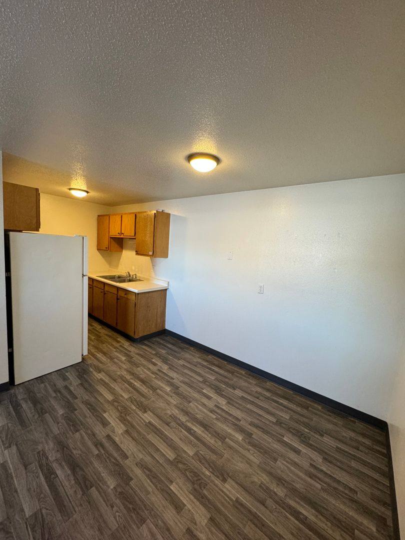 Apartment for rent at 909 12th Ave NE, Jamestown, ND 58401