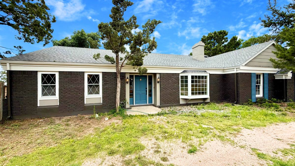House for rent at 5330 Miranda Rd, Colorado Springs, CO 80918