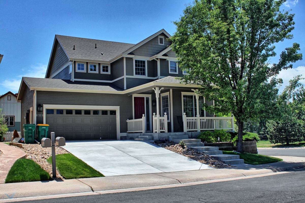 House for rent at 4316 Timber Hollow Loop, Castle Rock, CO 80109