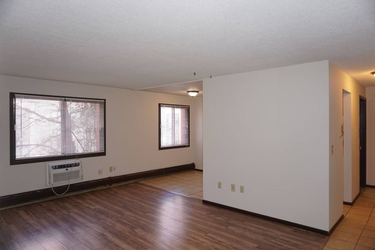 Apartment for rent at 629 E 15th St, Minneapolis, MN 55404