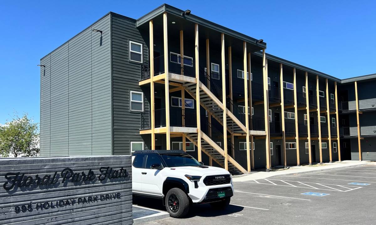 Apartment for rent at 995 Holiday Park Dr, Butte, MT 59701