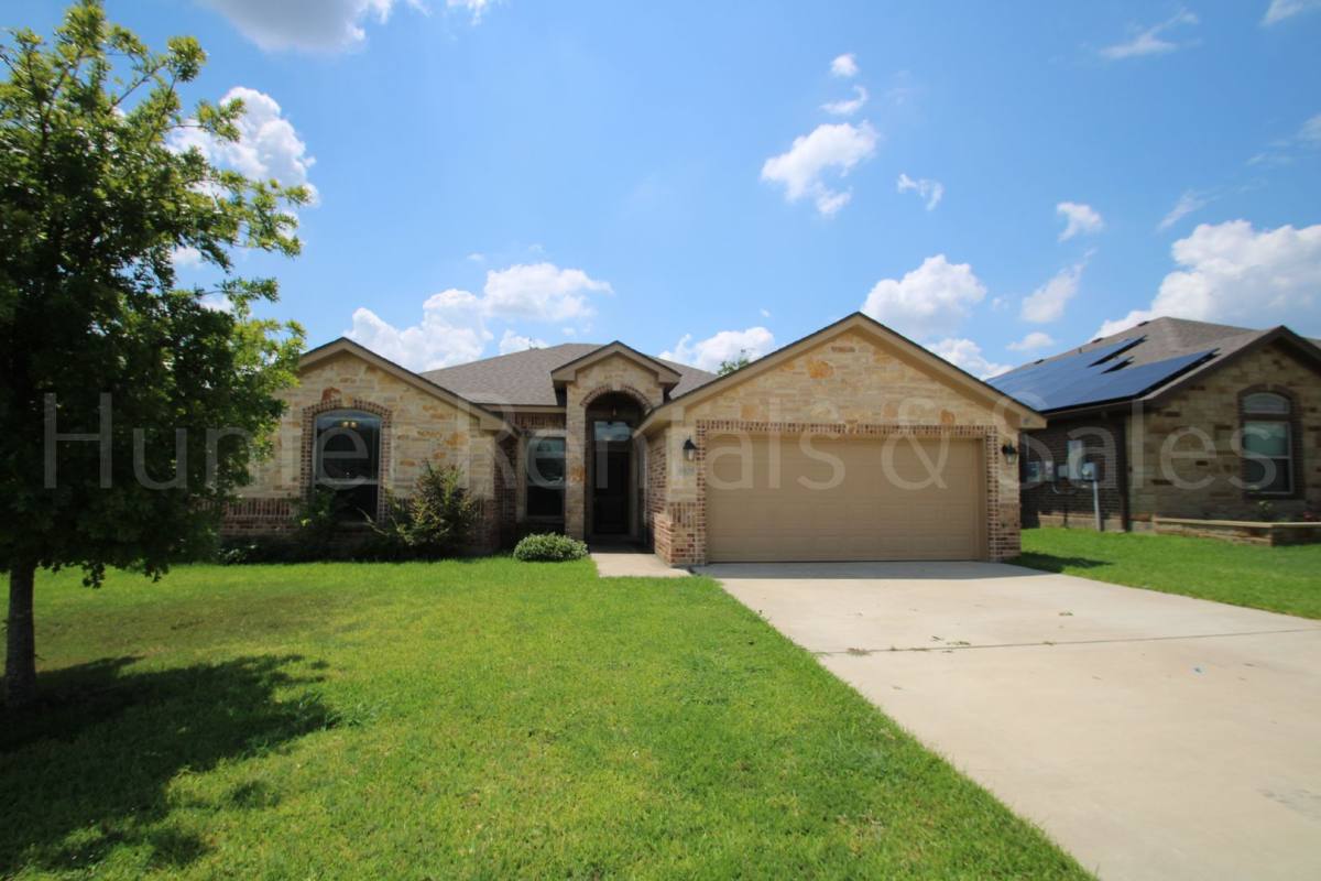 House for rent at 8105 Grist Mill Lane, Temple, TX 76502