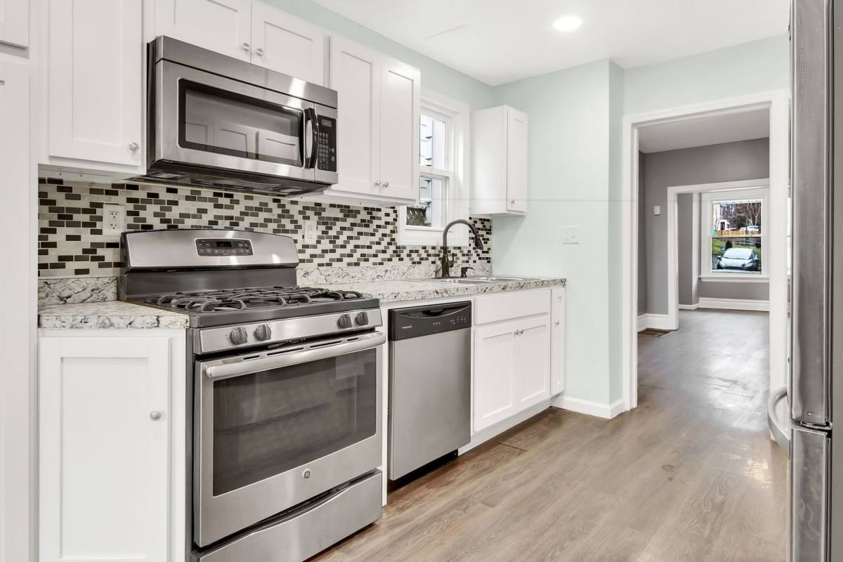 House for rent at 508 N 2nd St, Harrisburg, PA 17113