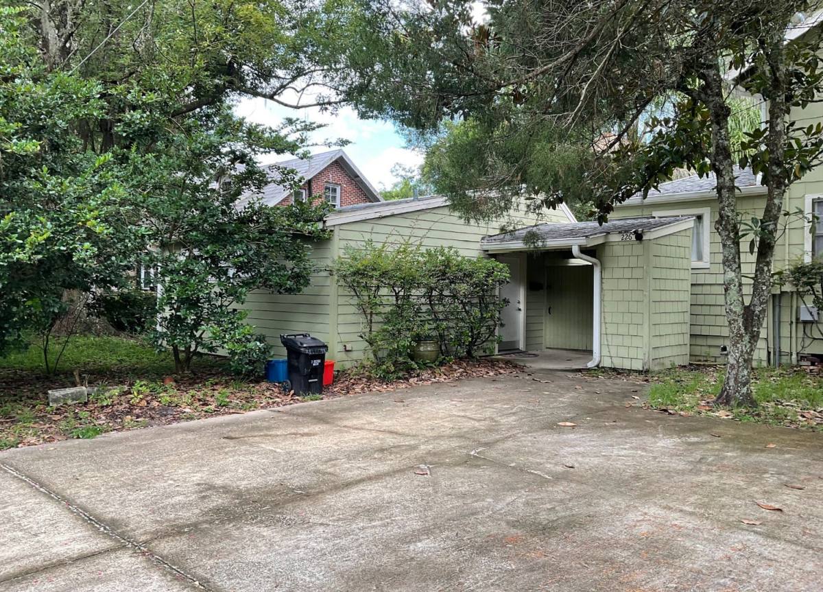 House for rent at 1035 NE 3rd Ave, Gainesville, FL 32601