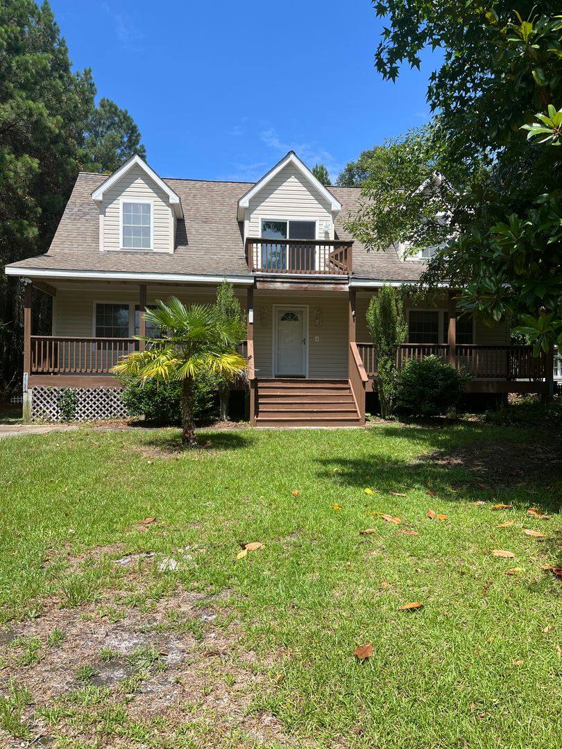 House for rent at 147 D Victor Meekins Dr, Manteo, NC 27954