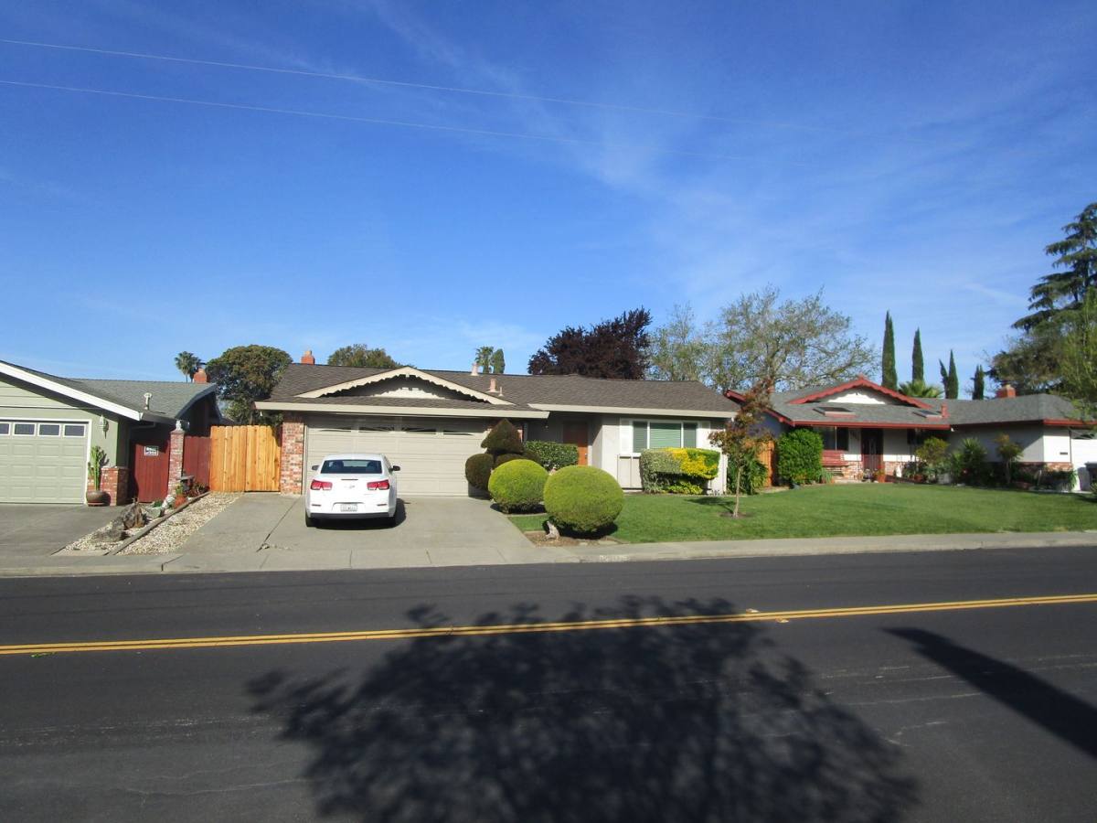 House for rent at 2039 Barbour Dr, Fairfield, CA 94534