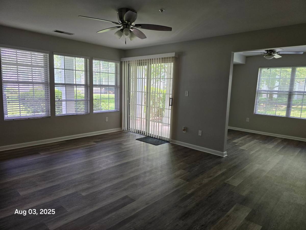 Condo for rent at 8095 Lacy Dr, Manassas, VA 20112
