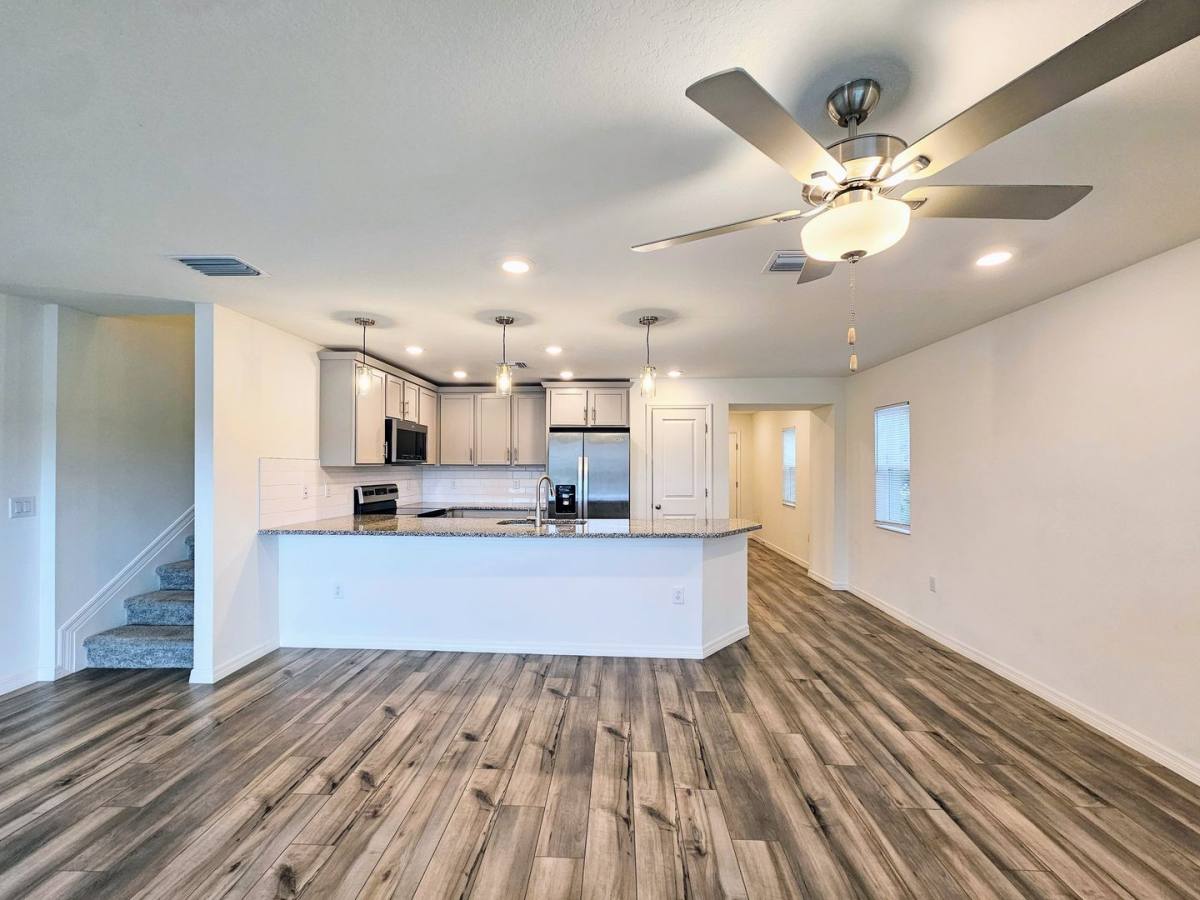 Townhouse for rent at 15001 Caspian Tern Court, North Fort Myers, FL 33917