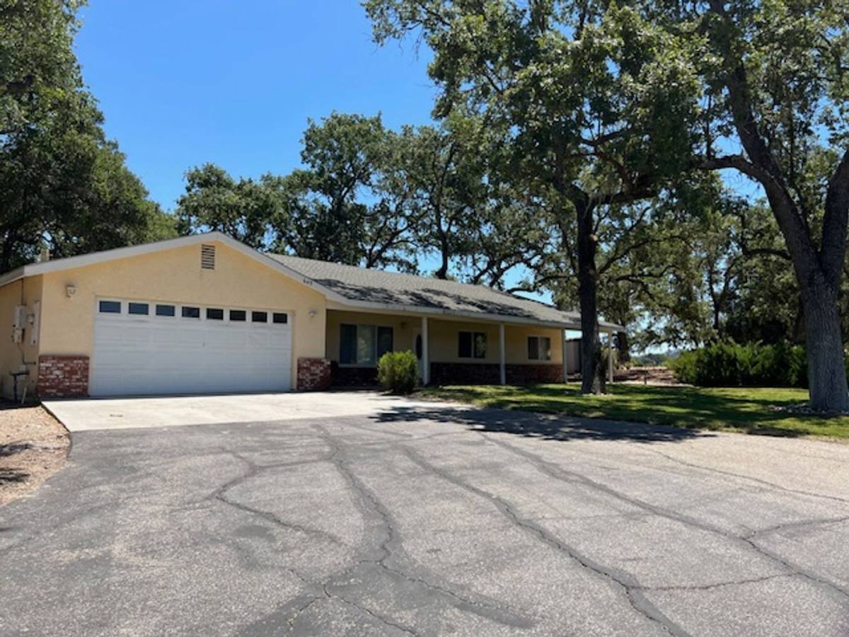 House for rent at 645 Garcia Rd, Atascadero, CA 93422