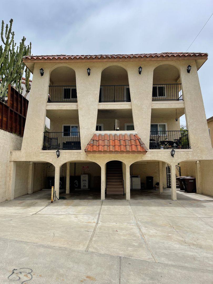Apartment for rent at 241 Avenida Serra, San Clemente, CA 92672