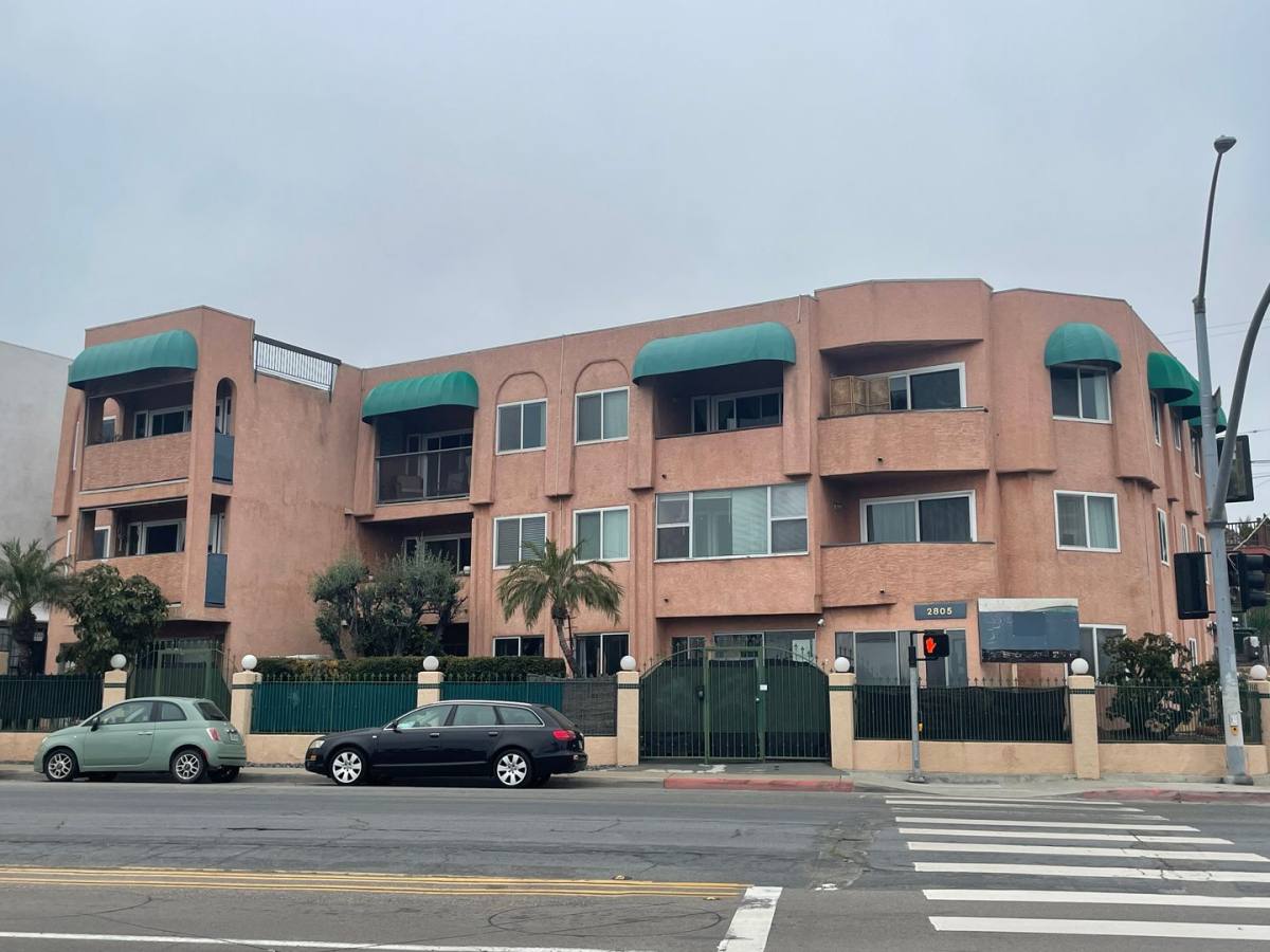 Apartment for rent at 2805 Morena Blvd, San Diego, CA 92117