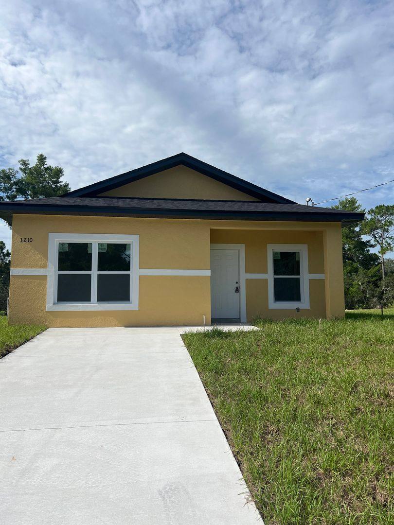 House for rent at 3210 Oleander, Lake Placid, FL 33852