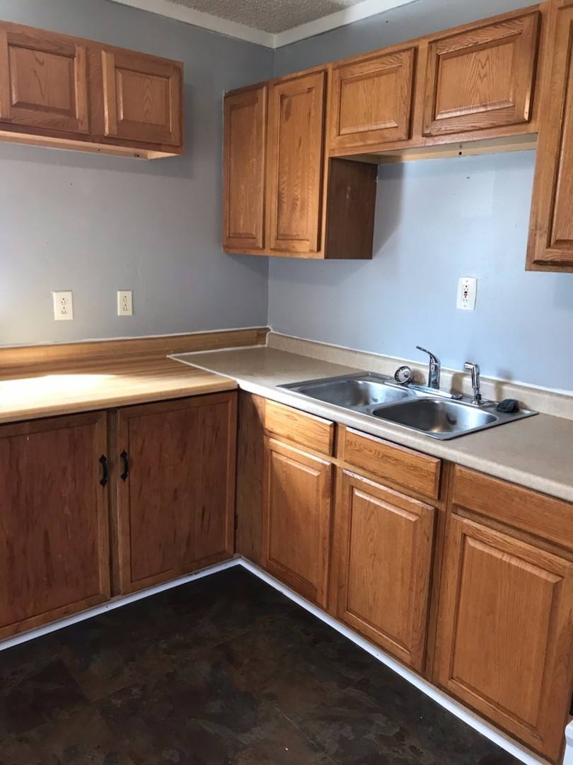 House for rent at 73 Jefferson St, Newark, OH 43055