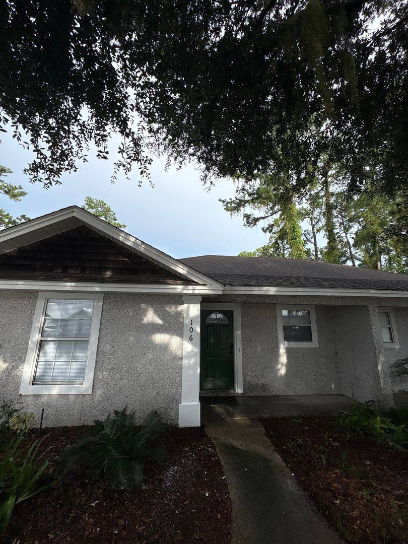 House for rent at 106 Leeswood Circle, Brunswick, GA 31525