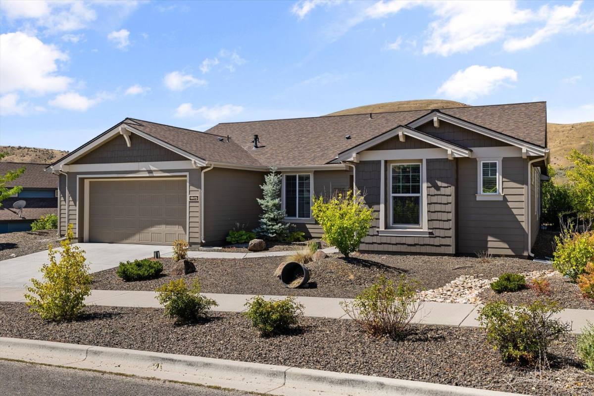 House for rent at 18075 N Highfield Way, Garden City, ID 83714