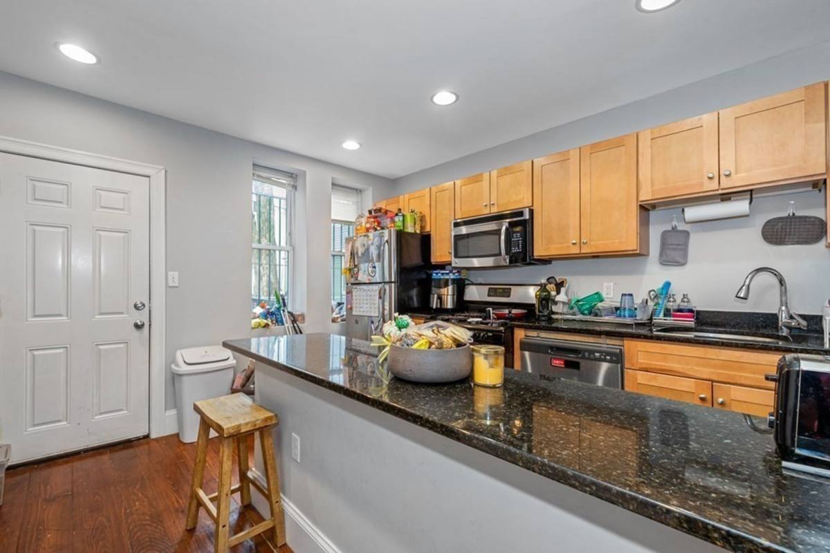 House for rent at 16 Sewall St #3B, Roxbury Crossing, MA 02120