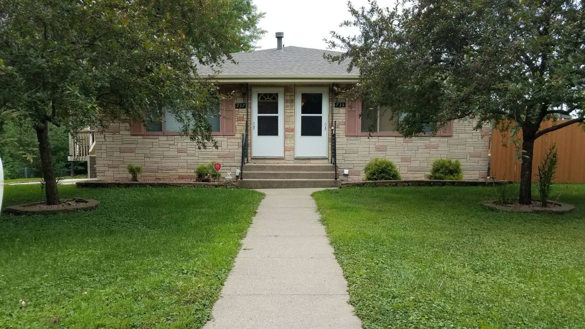 House for rent at 735 3rd St, Saint Paul Park, MN 55071