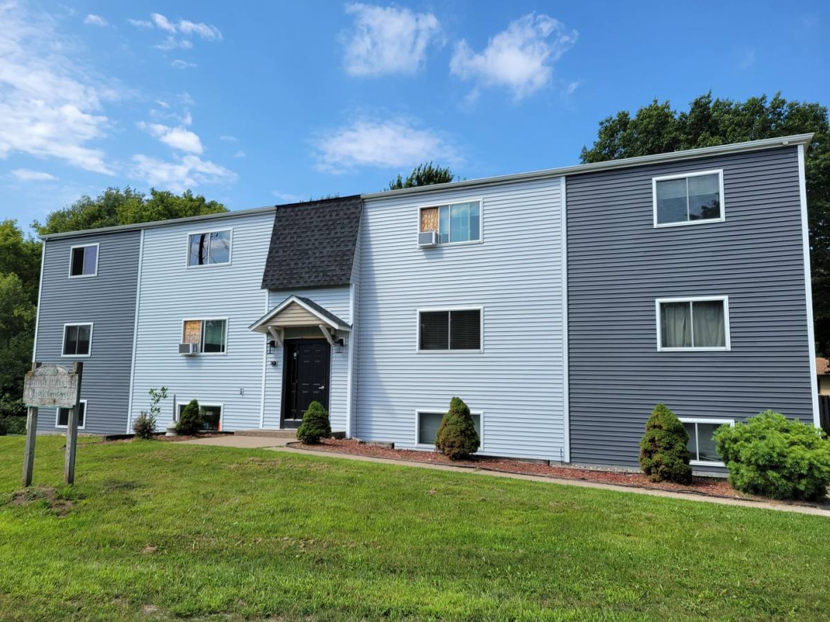 Apartment for rent at 819 S Wasson Lane, River Falls, WI 54022