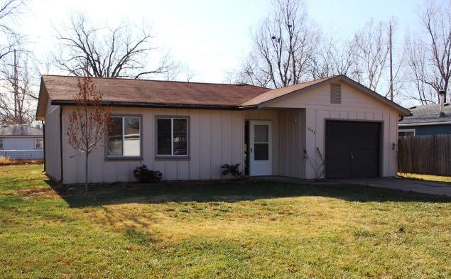 House for rent at 2423 Buttonwood Dr, Manhattan, KS 66502