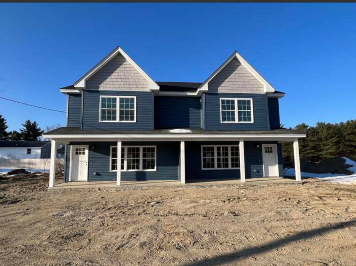 Apartment for rent at 34 Jenkins Rd, Saco, ME 04072