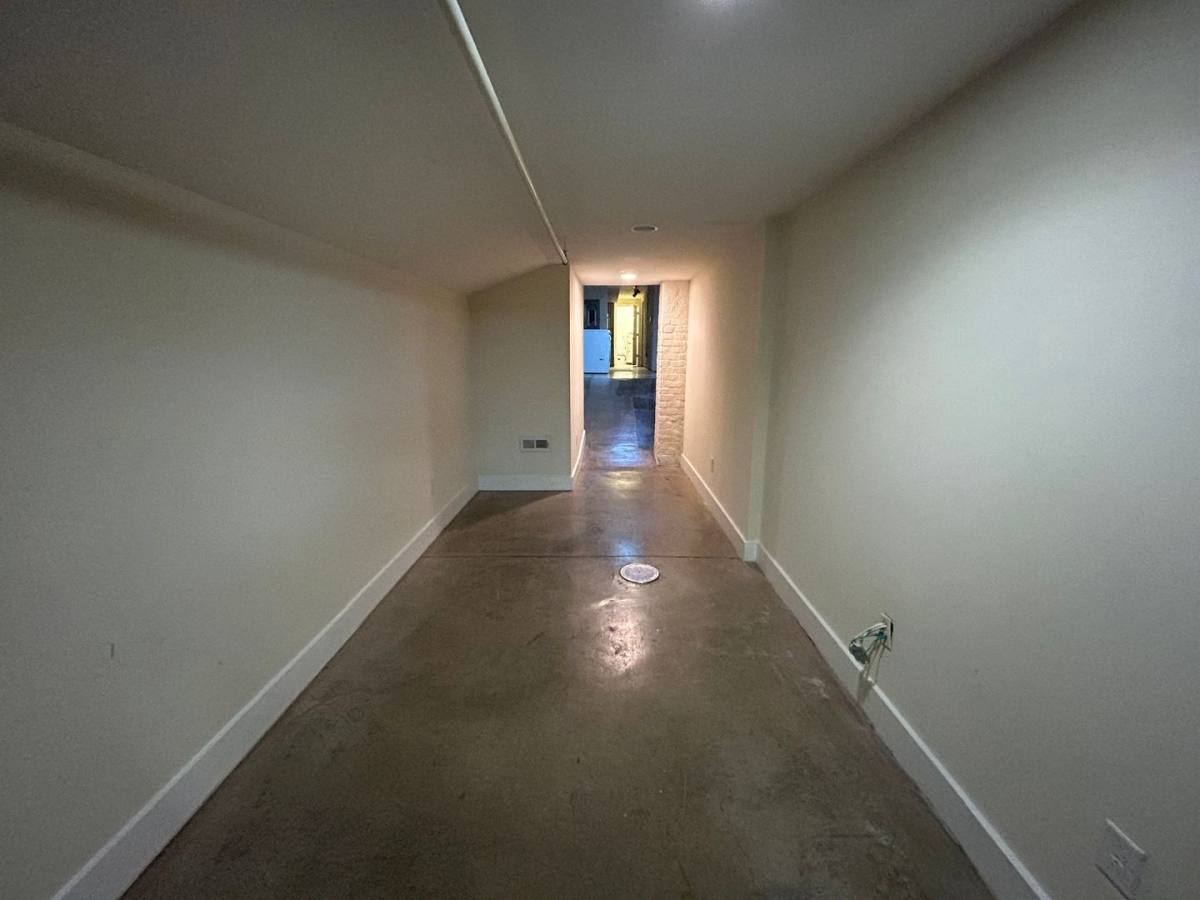 Apartment for rent at 213 E Broad St, Richmond, VA 23219
