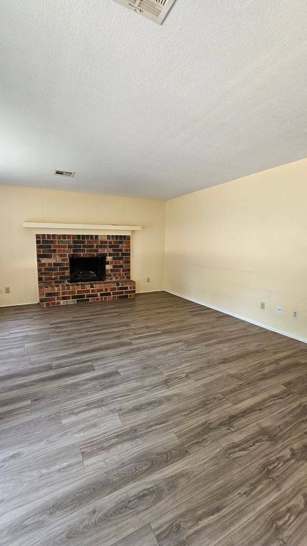 Apartment for rent at 3220 E 47th St, Tulsa, OK 74105