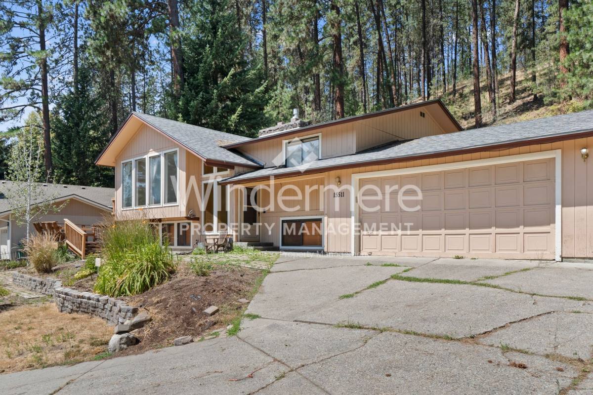 House for rent at 15511 N Cincinnati St, Spokane, WA 99208