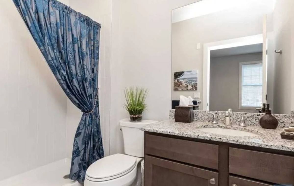 Apartment for rent at 500-502 Van Bussum Ave, Saddle Brook, NJ 07663