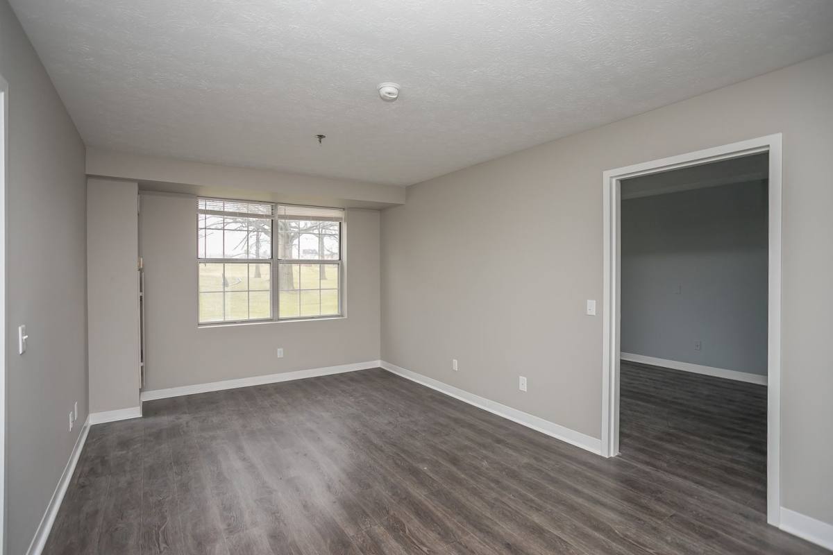 Apartment for rent at 4 Gateway Dr, Cleveland, OH 44119