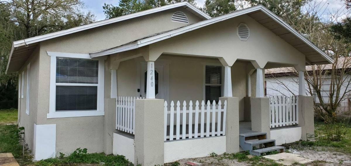 House for rent at 1240 6th St NE, Winter Haven, FL 33881