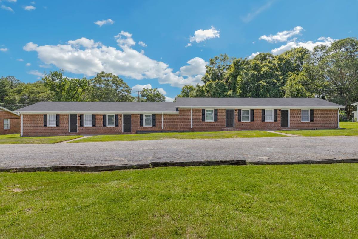 Townhouse for rent at 101 Looneybrook Dr, Fountain Inn, SC 29644