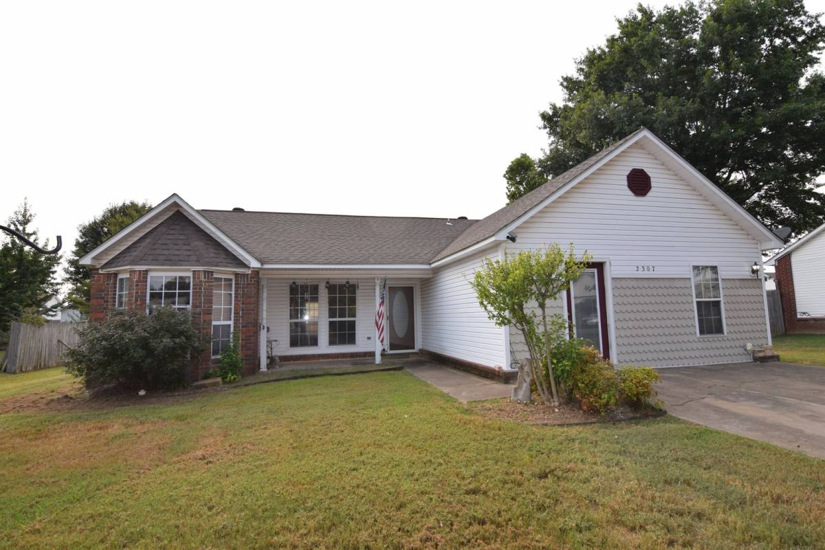 House for rent at 2307 Onyx Circle, Van Buren, AR 72956