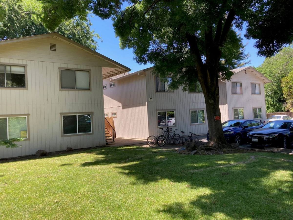 Apartment for rent at 946 Cedar St, Chico, CA 95926