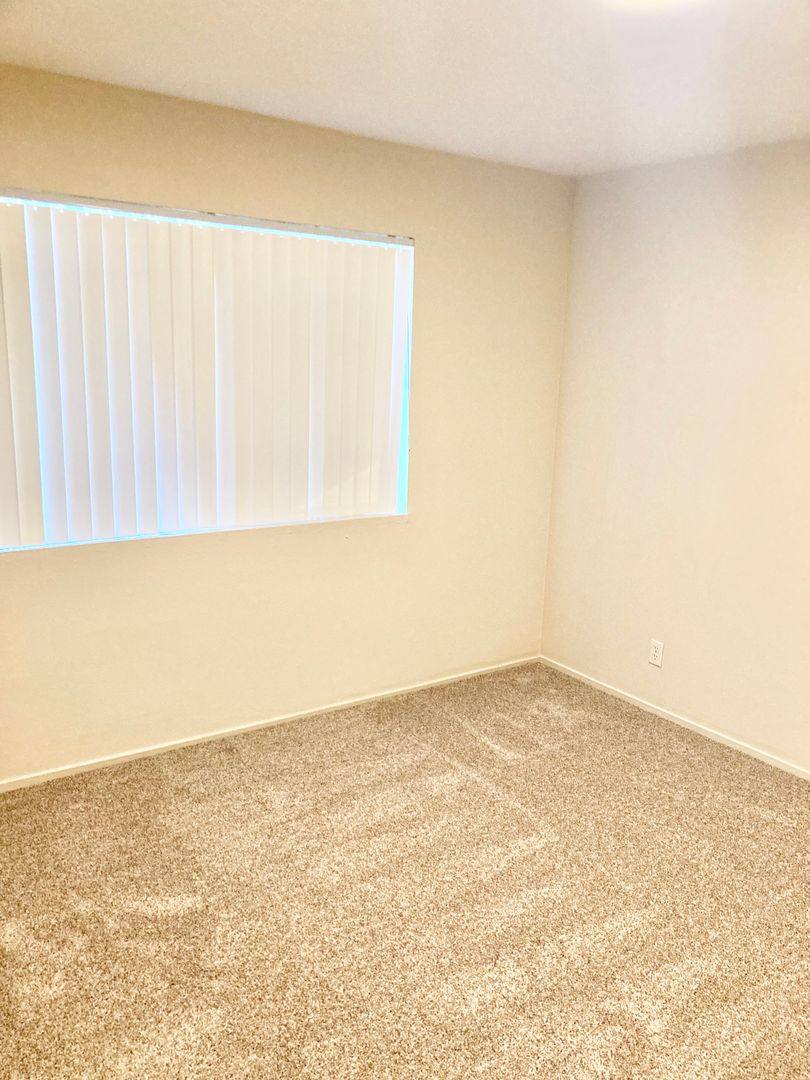 Apartment for rent at 946 Cedar St, Chico, CA 95926