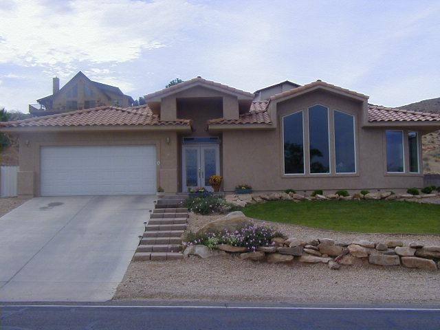 House for rent at 976 E Fort Pierce Dr, Saint George, UT 84790