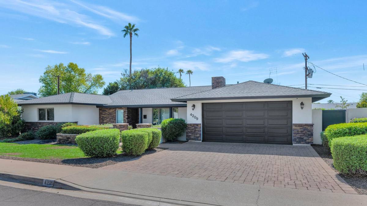 House for rent at 4209 E Weldon Ave, Phoenix, AZ 85018