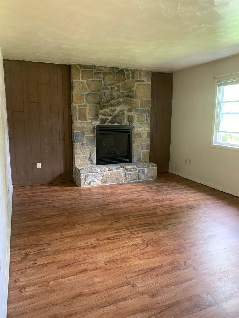 Apartment for rent at 503A W Dr, Boalsburg, PA 16827