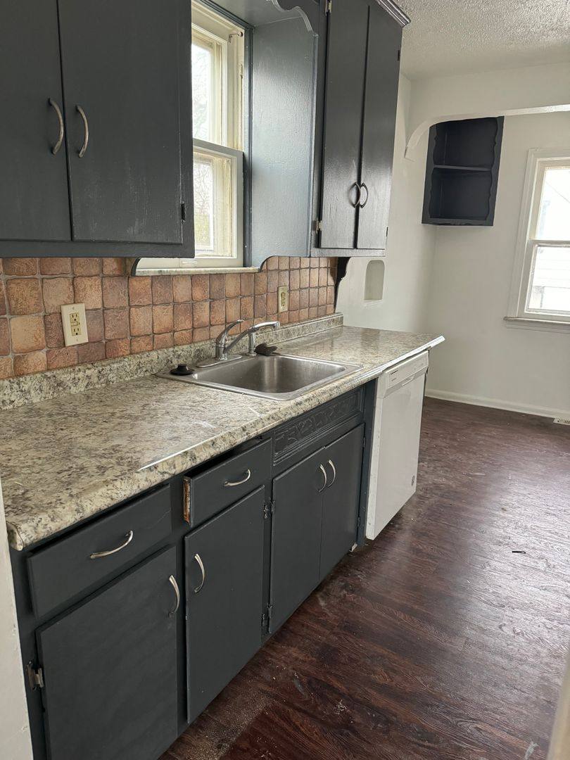 House for rent at 538 Darlington Dr, Bedford, OH 44146