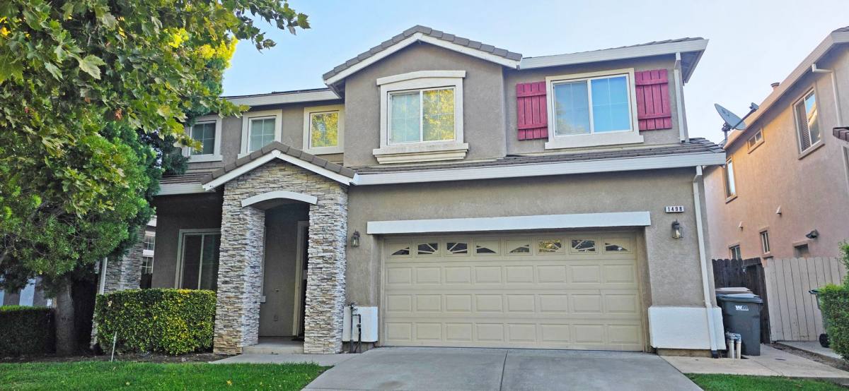 Apartment for rent at 1498 Cedarbrook Rd, West Sacramento, CA 95691