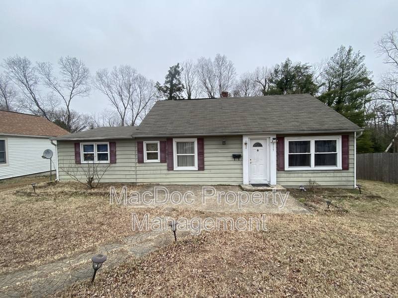 House for rent at 217 Hillcrest Dr, Fredericksburg, VA 22401