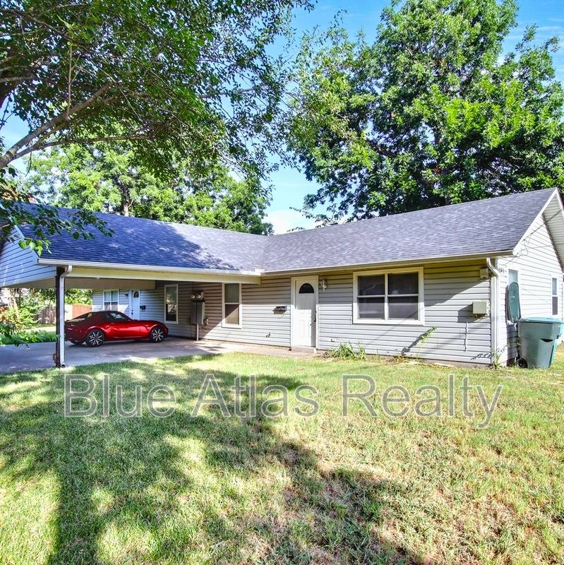 House for rent at 1201 S Travis St #A, Sherman, TX 75090