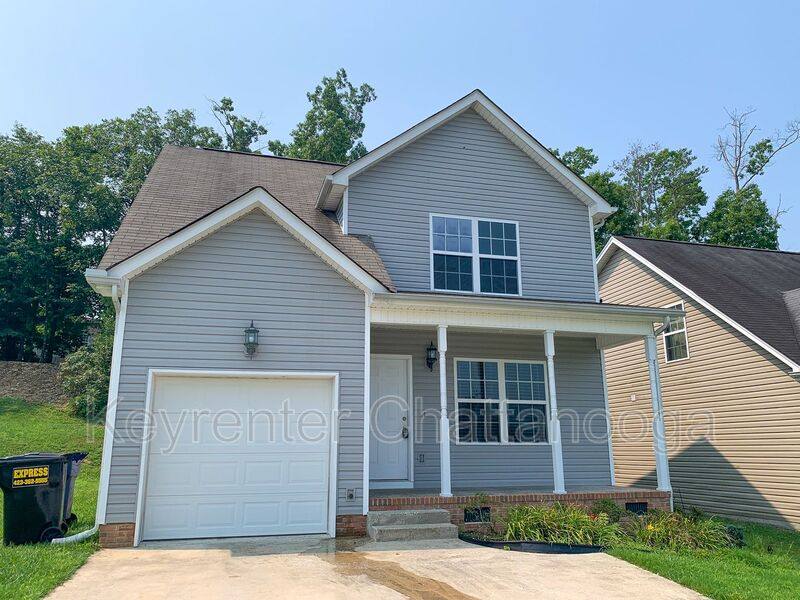House for rent at 2105 Short Leaf Lane, Soddy Daisy, TN 37379
