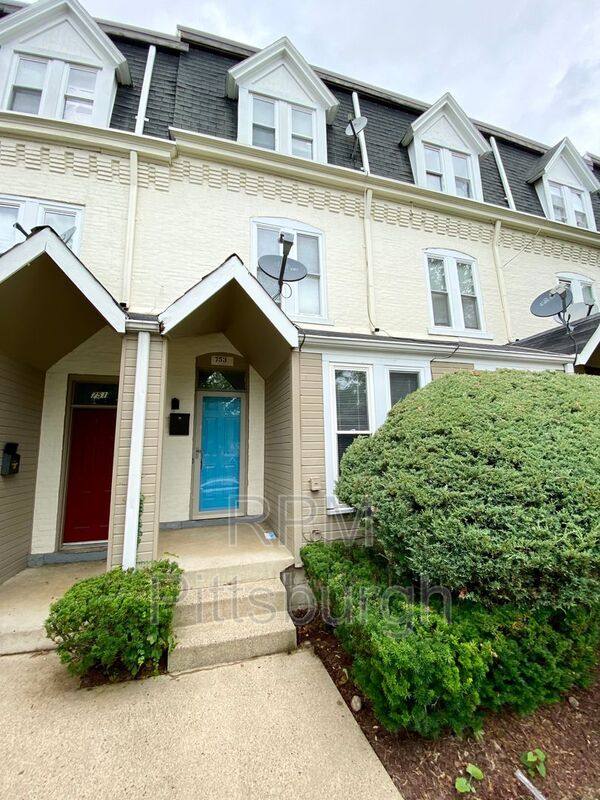 House for rent at 753 Chautauqua Court, Pittsburgh, PA 15214