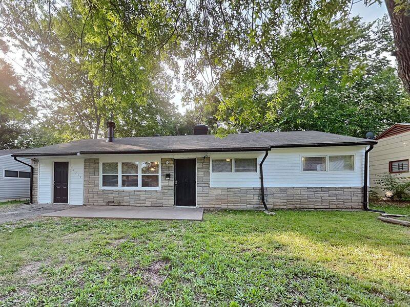House for rent at 11217 Corrington Ave, Kansas City, MO 64134