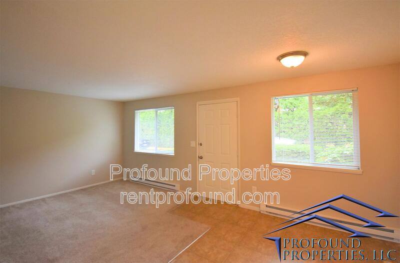 Apartment for rent at 221 SE 12th Ave #2, Hillsboro, OR 97123