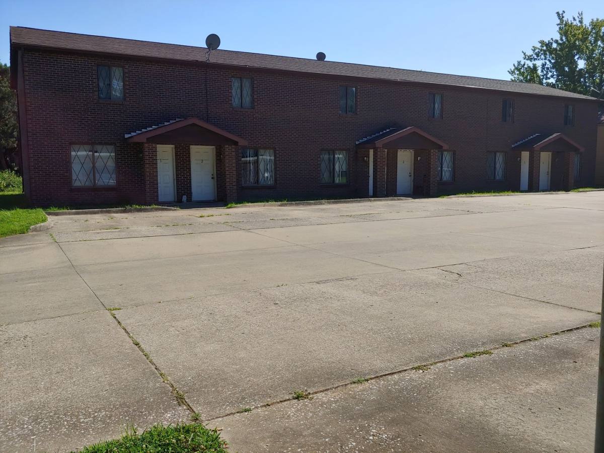 Townhouse for rent at 601 Boxwood, Cape Girardeau, MO 63701
