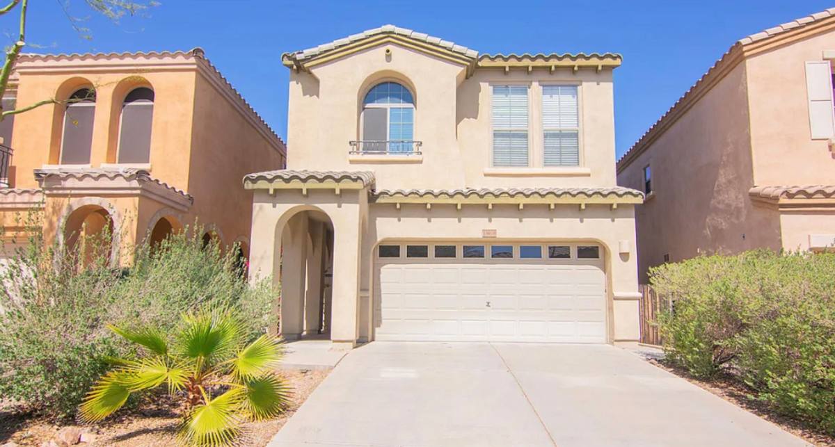 House for rent at 1560 W Satinwood Dr, Phoenix, AZ 85045