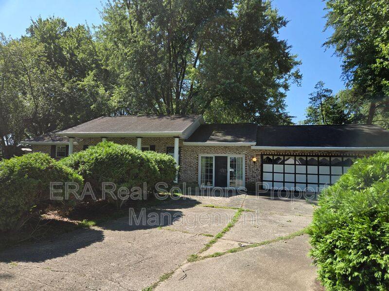 House for rent at 5543 Oak Grove Ave, Blanchester, OH 45107